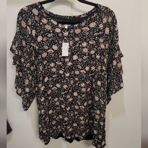 Maurices Black and Cream Floral Blouse